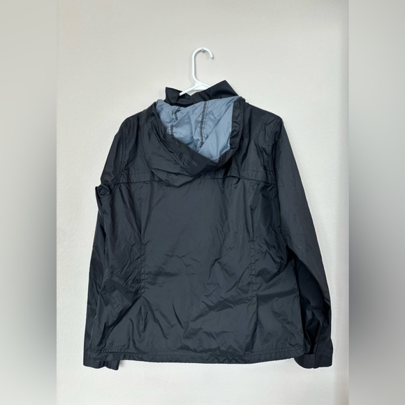 Columbia Women’s Black Rain Jacket - Picture 4 of 8